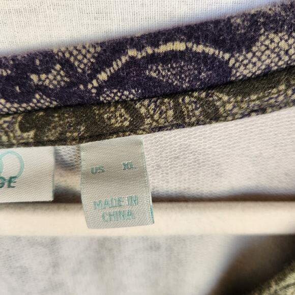 LOGO Lori Goldstein Top SZ XL Green Fairy Asymmetrical Artsy Mature 3/4 Sleeves - Picture 3 of 8